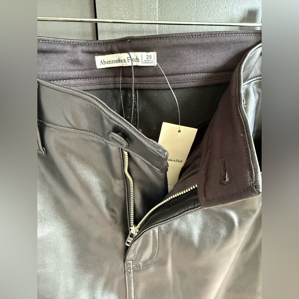 Abercrombie & Fitch | Black Faux Leather Midi Skirt | M | NWT - Picture 6 of 6